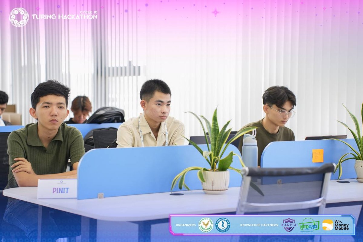 德崇初创中心于6月21日圆满完成Turing Hackath