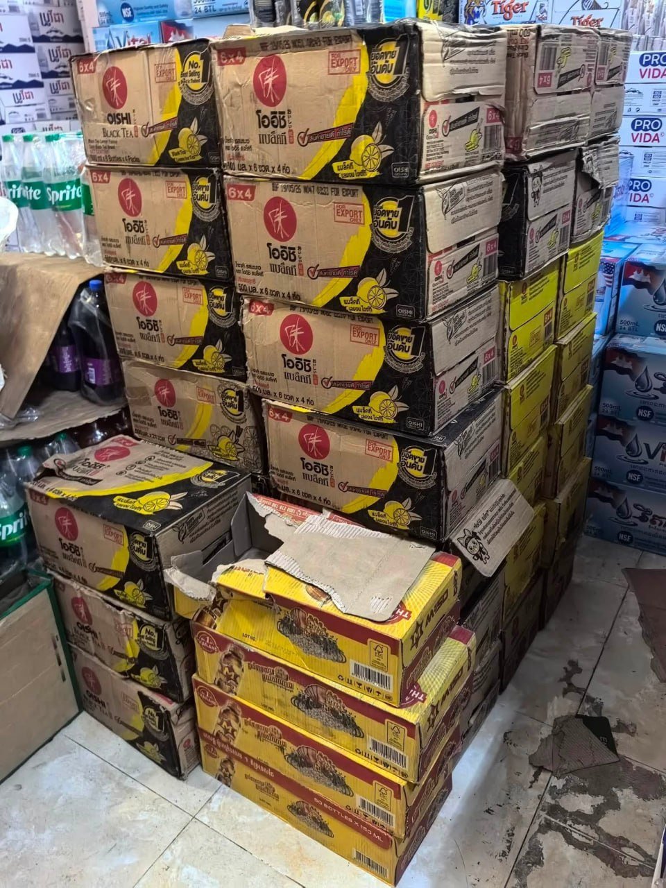 水净华区突击检查进口商品 3处仓库涉嫌违规经营