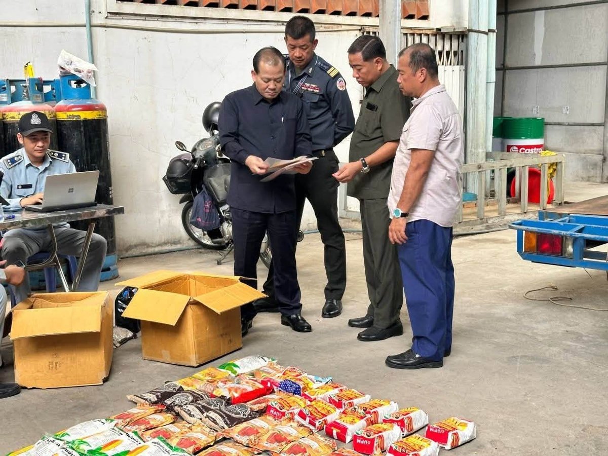 水净华区突击检查进口商品 3处仓库涉嫌违规经营