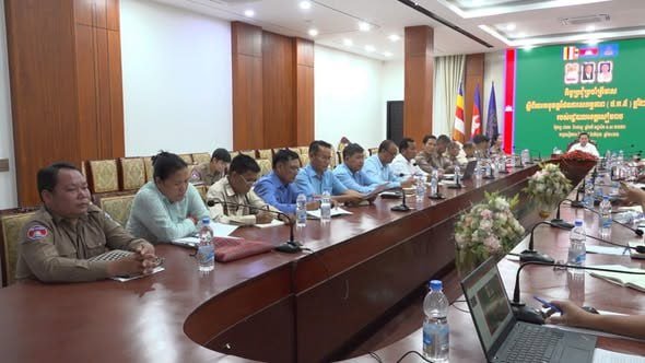 暹粒省政府要求各部门落实五角战略 提升行政效率