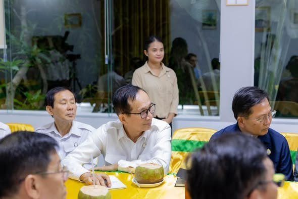 柬埔寨卫生部部长视察暹粒库克扎克卫生中心