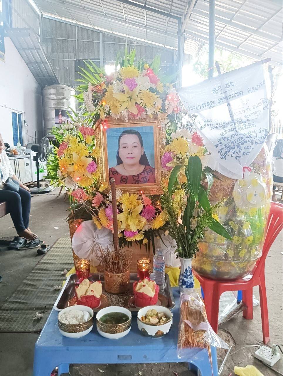 西港第4分区工作组慰问当地困难家庭 开展社区关怀活动