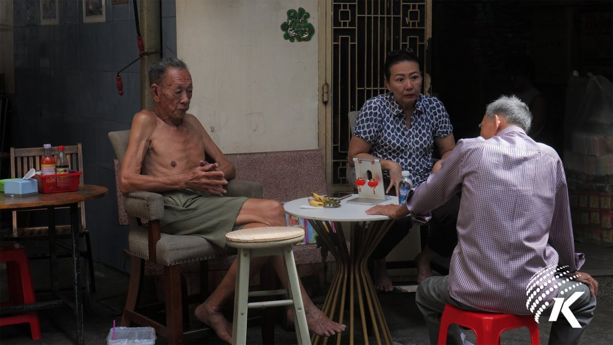 金边乌亚西市场周边晨间活动记录 商业氛围浓厚