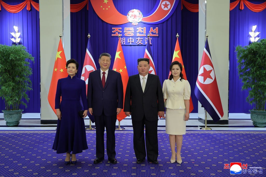 习近平与金正恩会晤 强调深化中朝传统友谊
