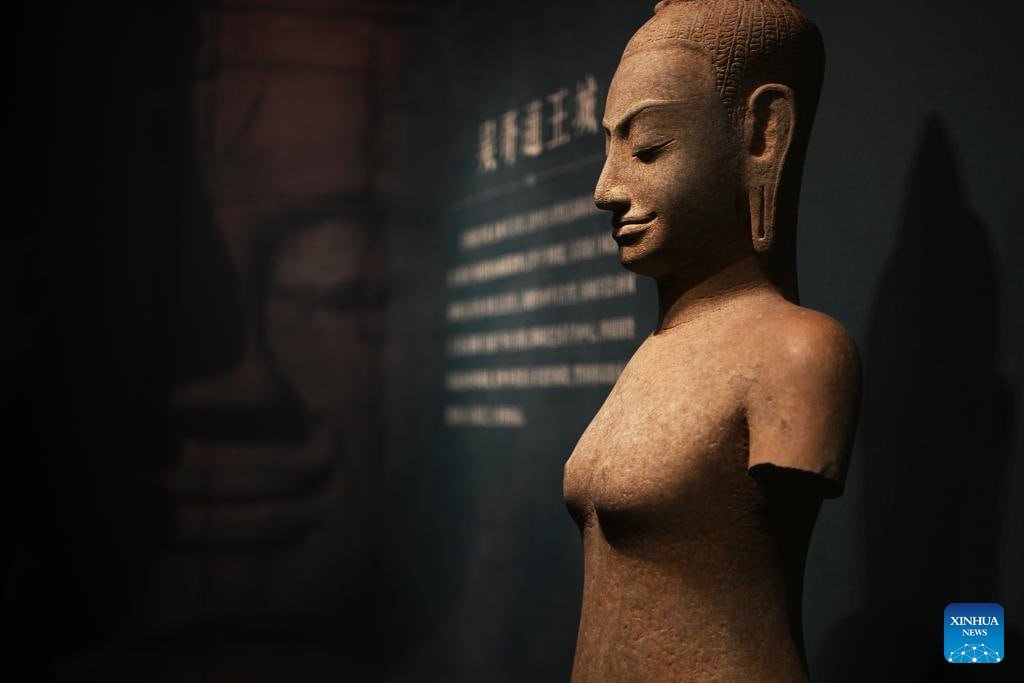 柬埔寨古文明展在山西博物院开幕 吸引大量中国游客