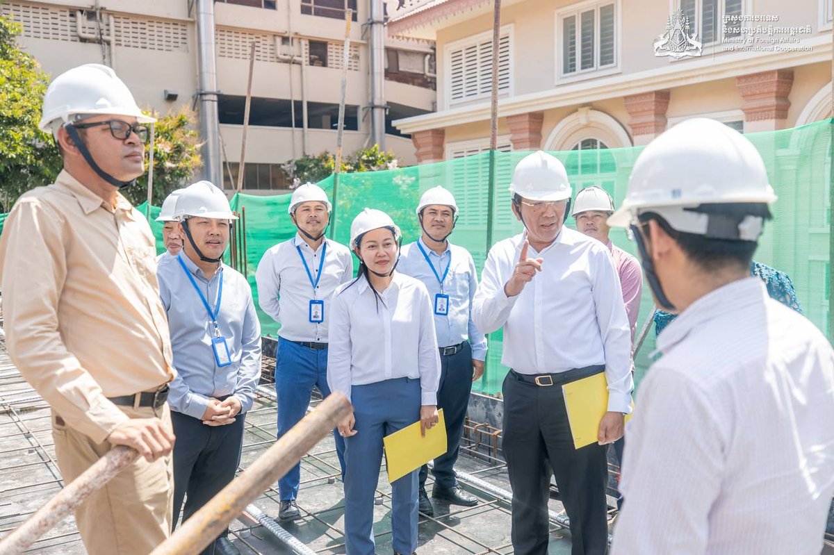 外交部新大楼建设进度获视察 经济与财政部官员随行