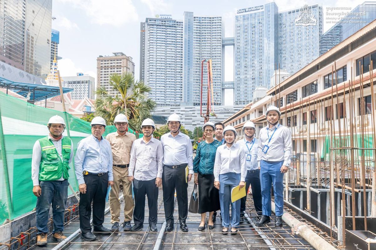 外交部新大楼建设进度获视察 经济与财政部官员随行