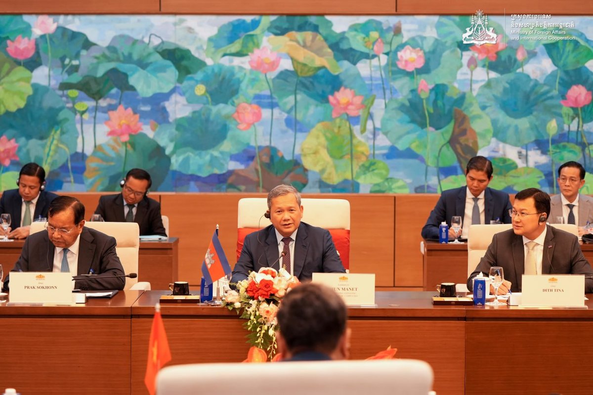 洪玛奈会见越南国会主席陈青敏 强化两国高层政治互信