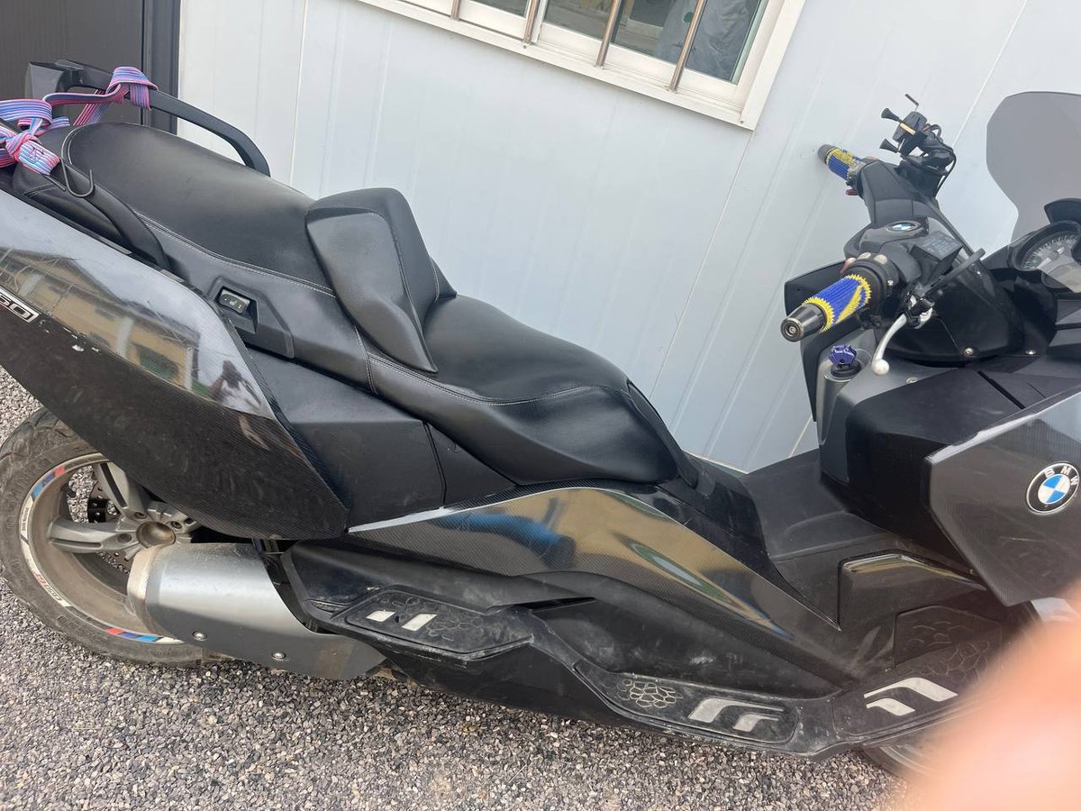 金边急售宝马650 仅售$2000 证件齐全今日有效