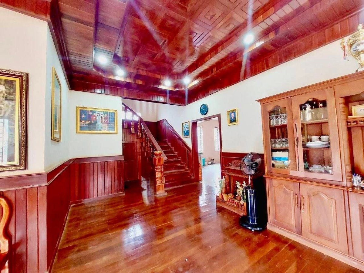 暹粒市Svay Dangkum区别墅急售,原价$24.5万现