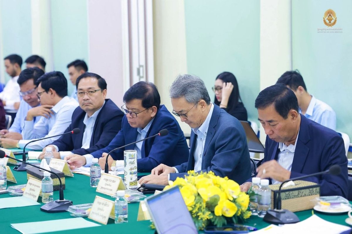 柬埔寨公务部召开行政机构章程草案讨论会 推进公共行政改革