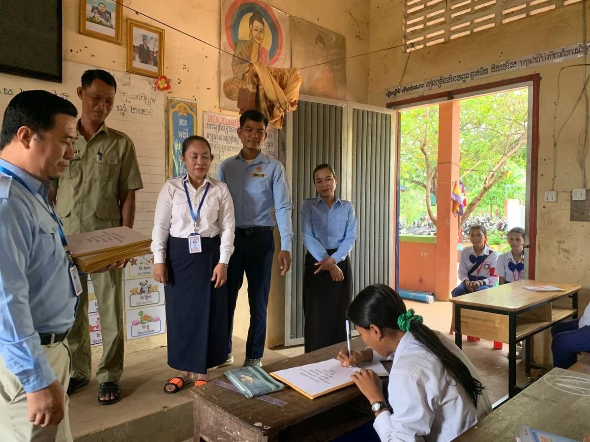 巴萨巴朗县道中学完成第二学期期中考试协调
