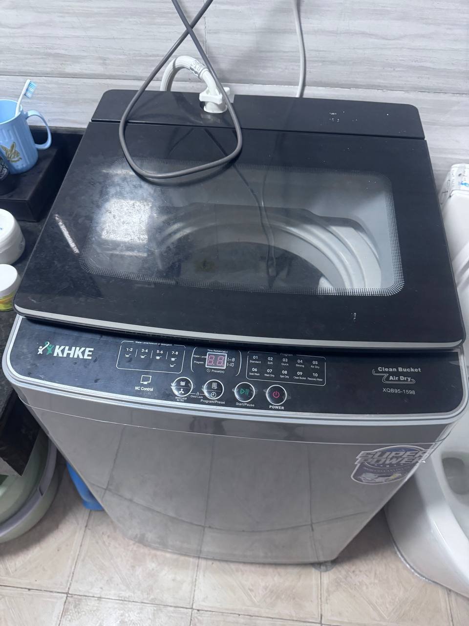 红馆KTV附近二手家电转让 洗衣机冰箱哑铃自取