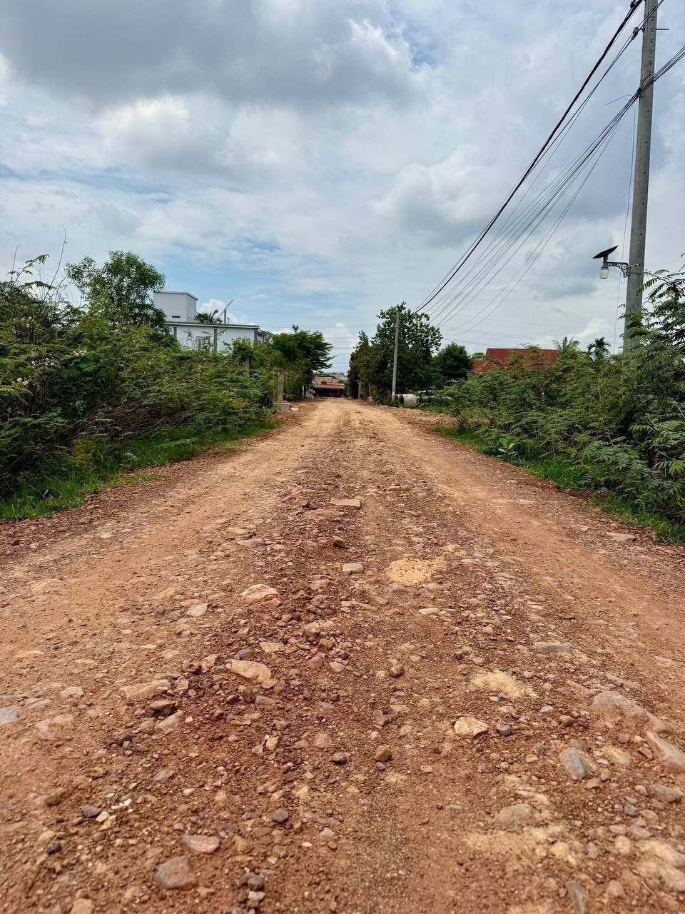 暹粒市Svay Dangkum分区地块急售,总面积1800㎡