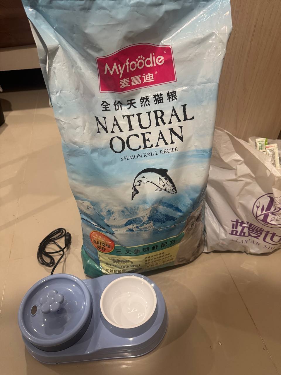西港环海博莱转让猫咪用品套餐 包含猫窝挠抓树等 $75