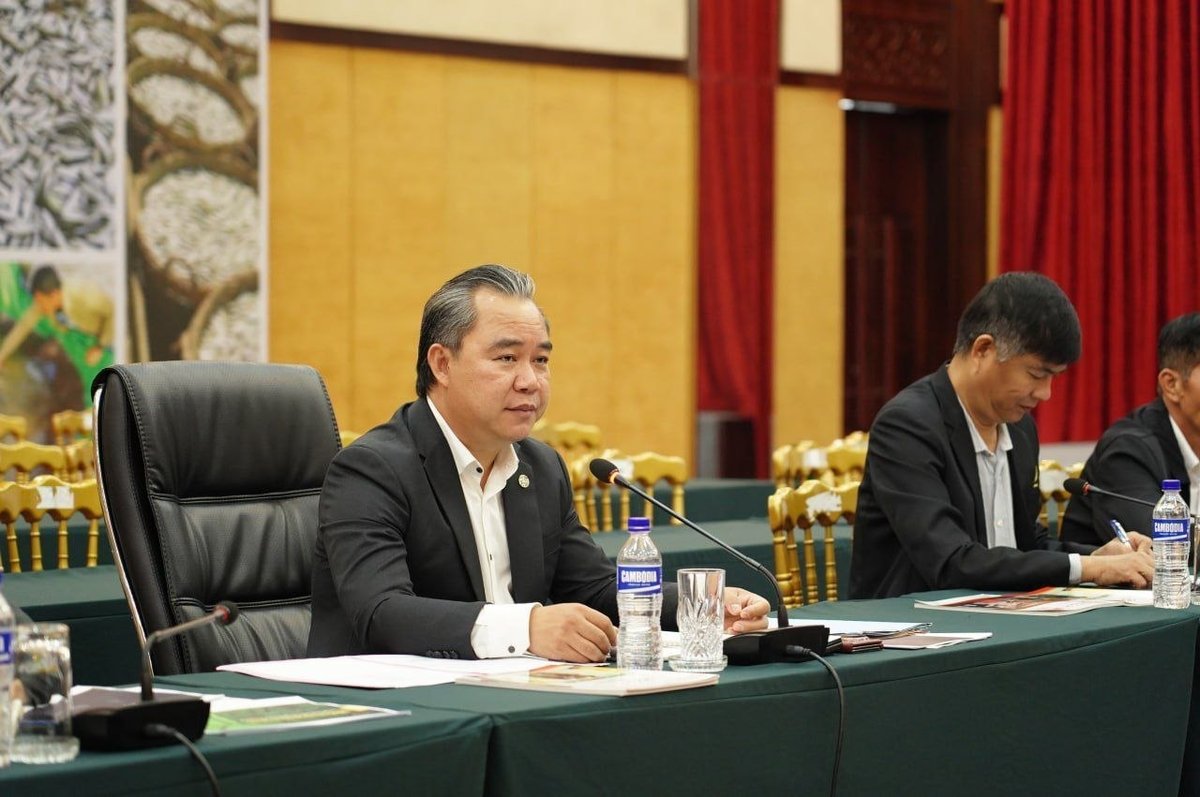 农业部与新华集团洽谈 探讨农业长期投资合作