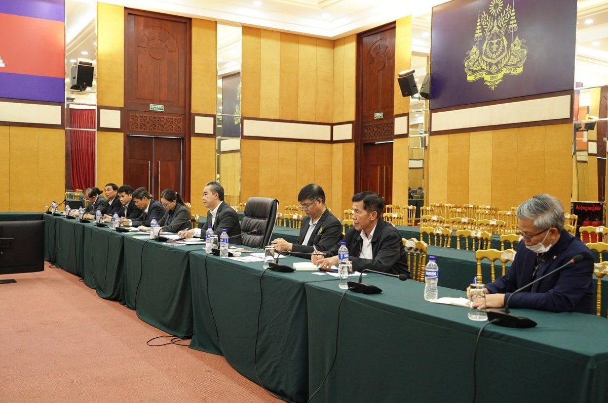 农业部与新华集团洽谈 探讨农业长期投资合作