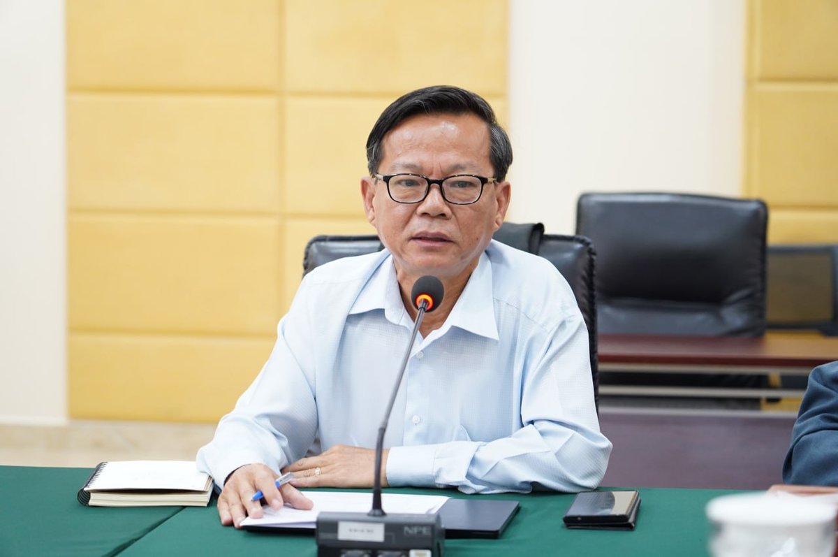 农林渔业部与联合国教科文组织探讨柬越跨国地下水资源管理