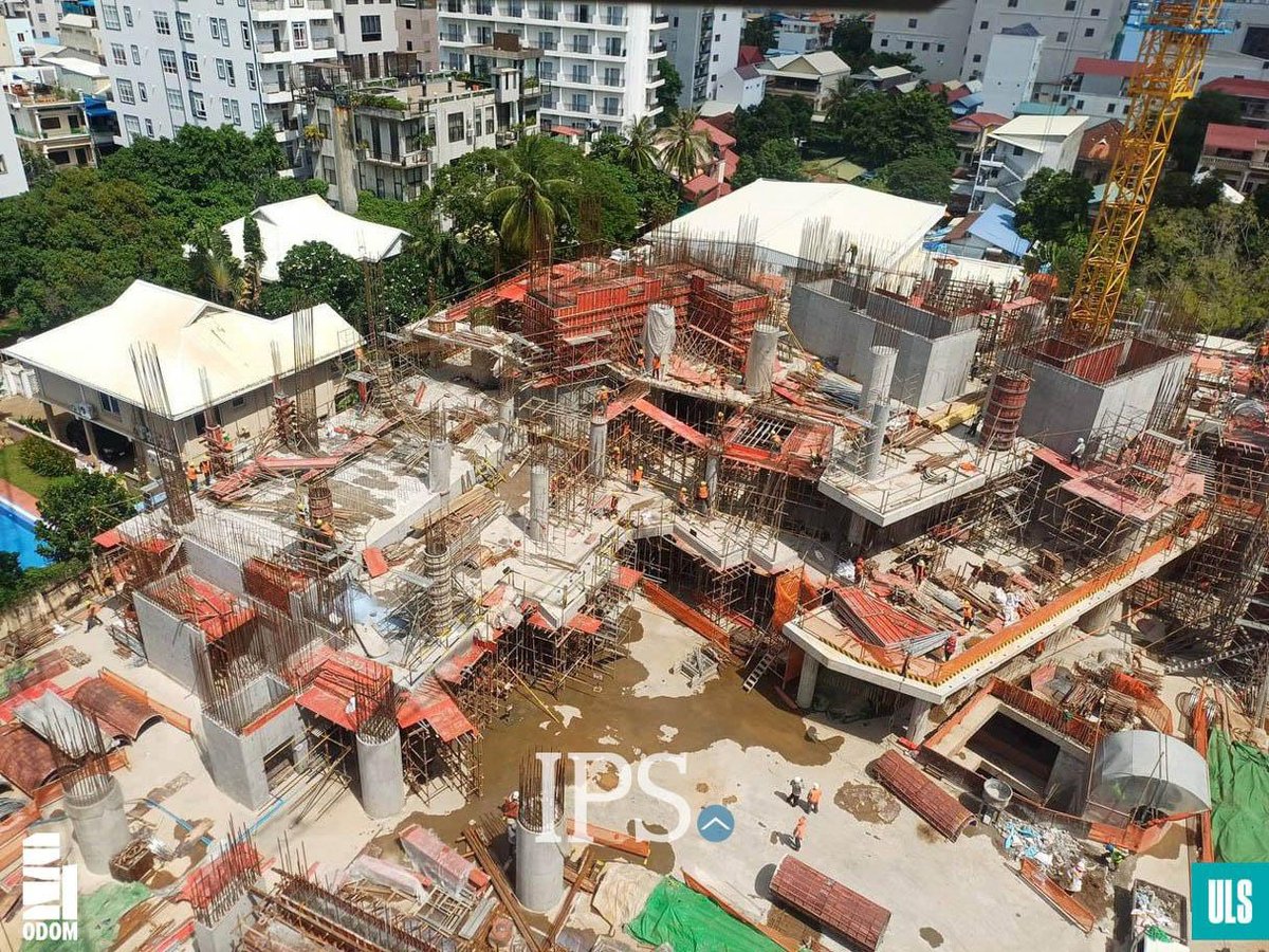 位于金边诺罗敦大道的ODOM综合体项目最新进度显示，裙楼建设