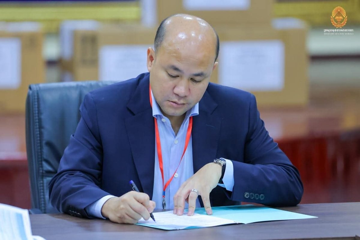 洪玛尼签署三部门公务员考试结果 选拔流程进入尾声