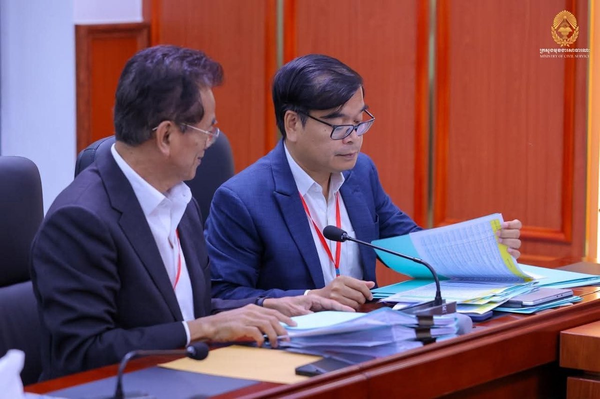 洪玛尼签署外交部招聘结果 选拔流程全天顺利完成