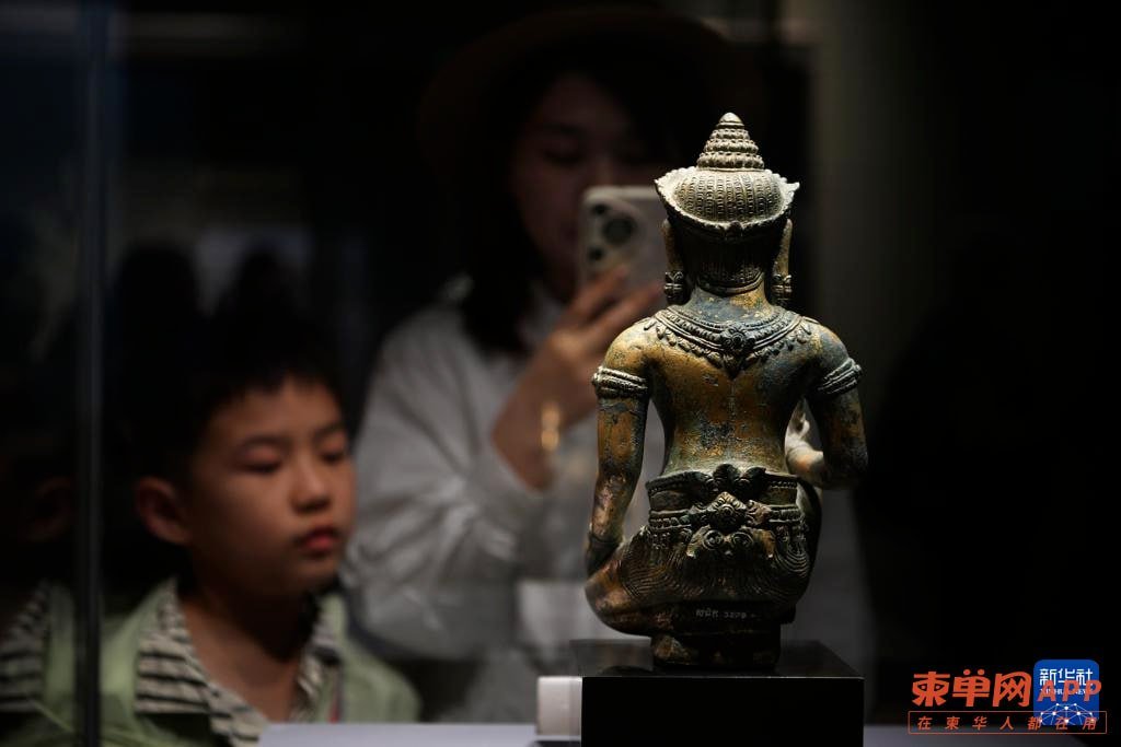 柬埔寨文物展在山西博物院开幕 展出130余件瑰宝
