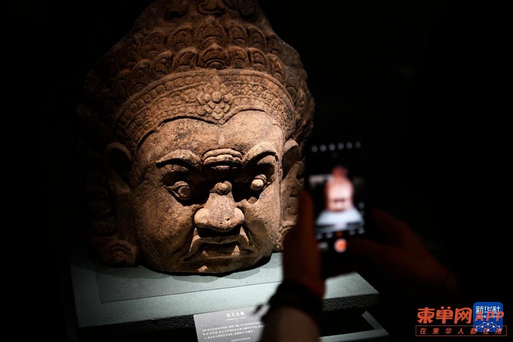 柬埔寨文物展在山西博物院开幕 展出130余件瑰宝
