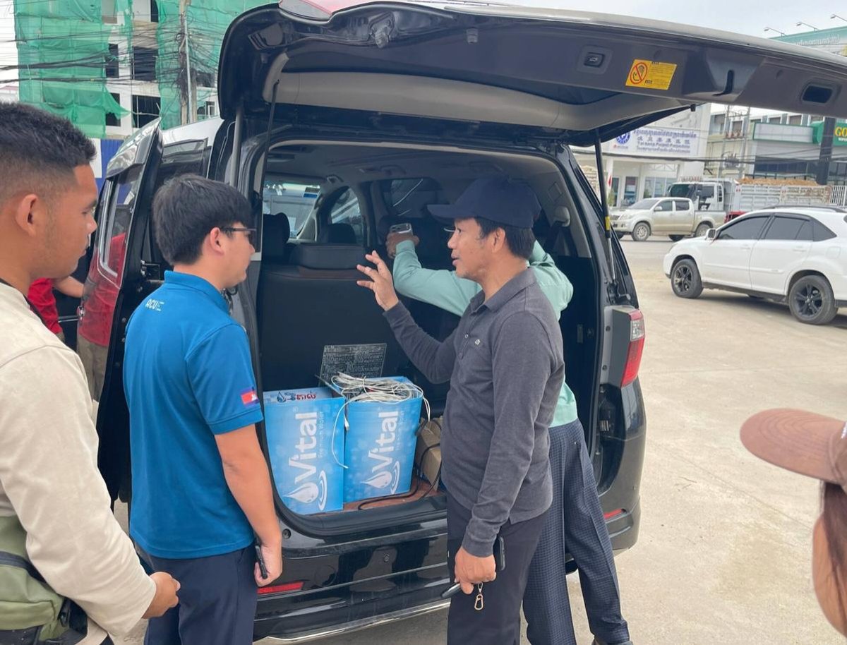 波贝警方突击抓获6名中国籍电诈嫌犯 涉案阿尔法车被扣