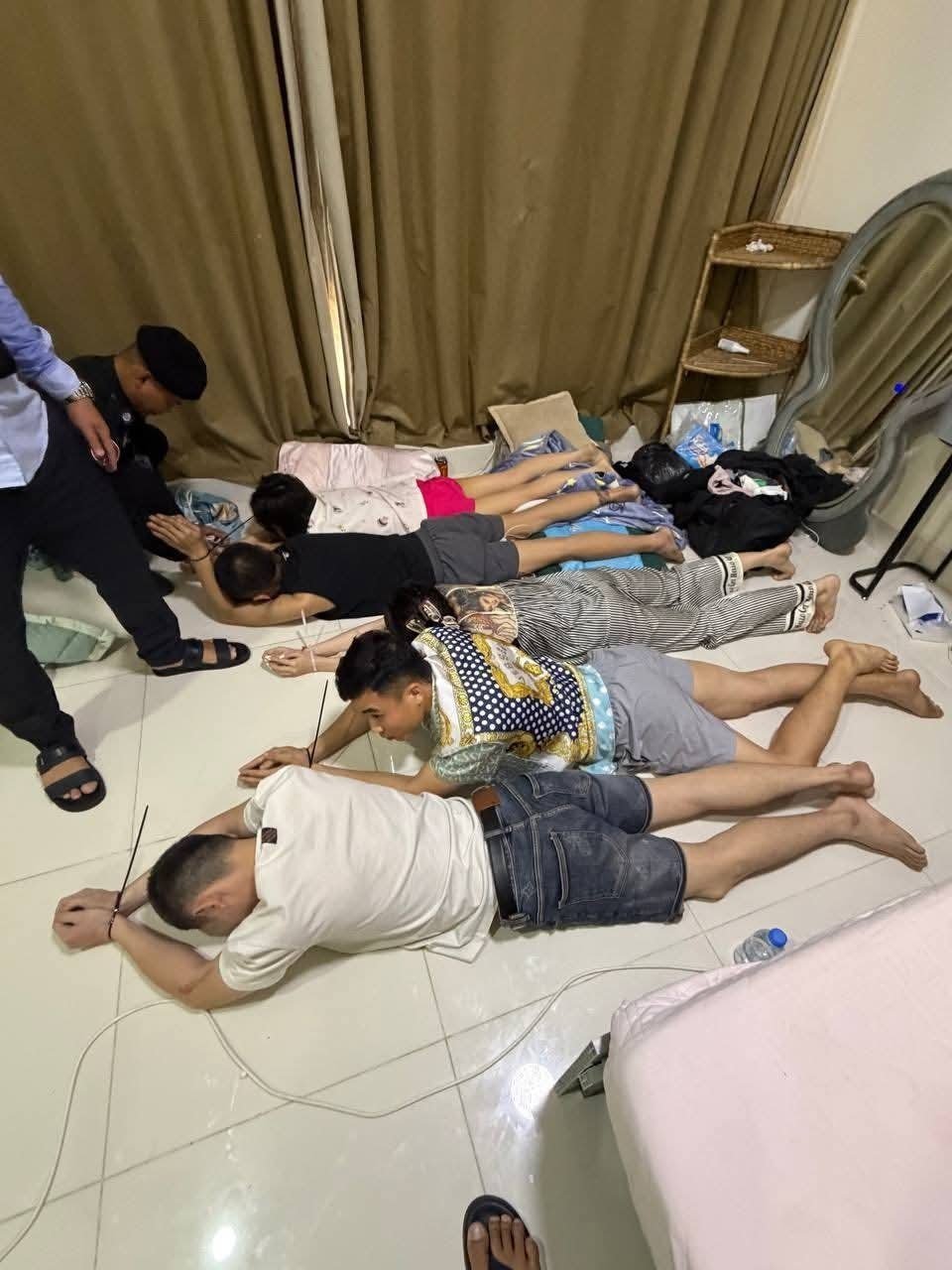 铁桥头区查获非法网诈窝点 25名越南籍人员被捕