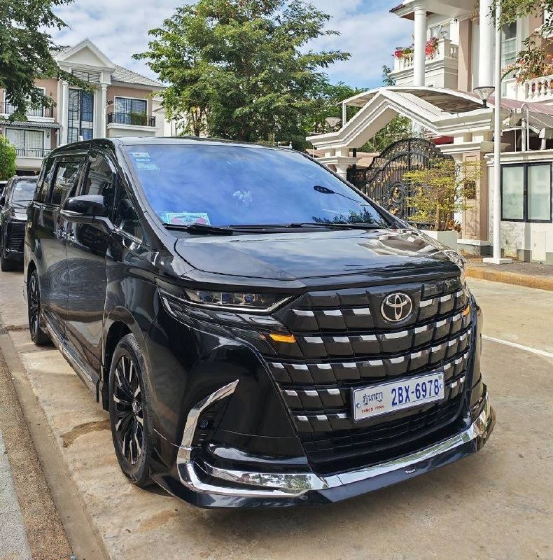 FAST TAXI LUXURY提供VIP专车 机场接送及跨