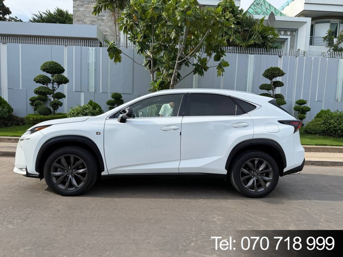 雷克萨斯NX200t F Sport 2016款转让 $36