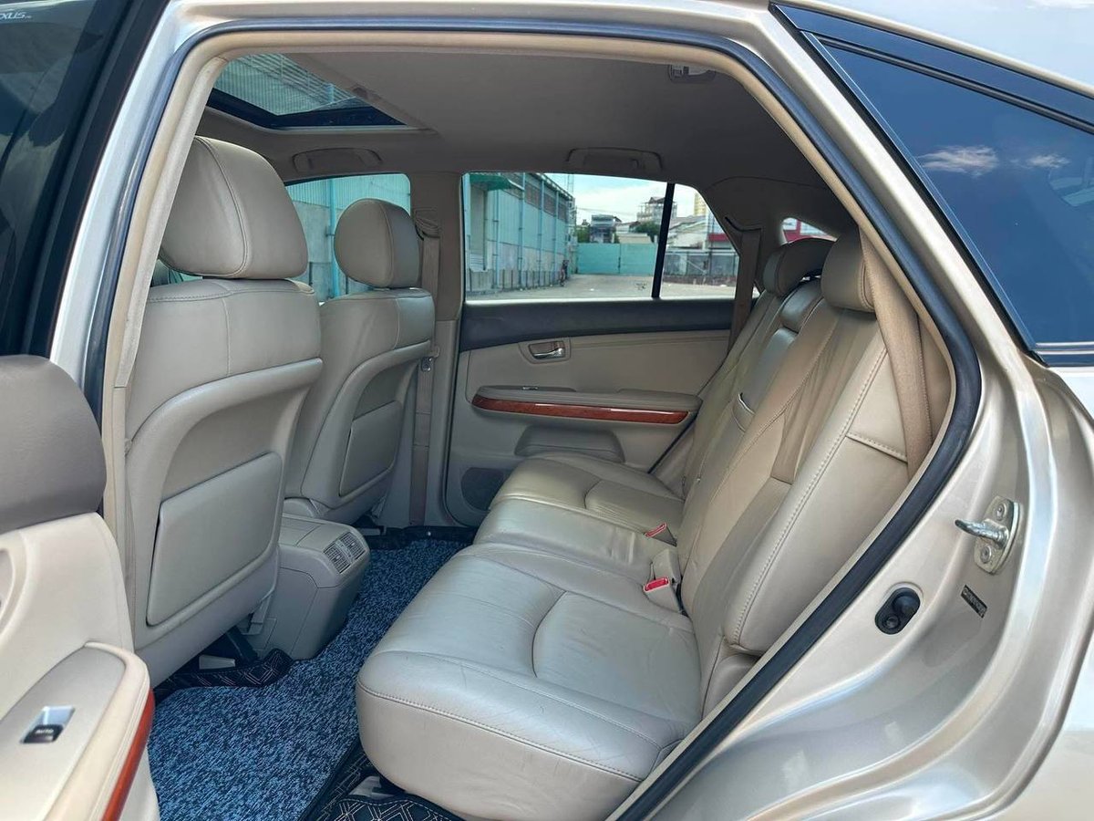 雷克萨斯RX330 2004款转让 首付$4000可分期