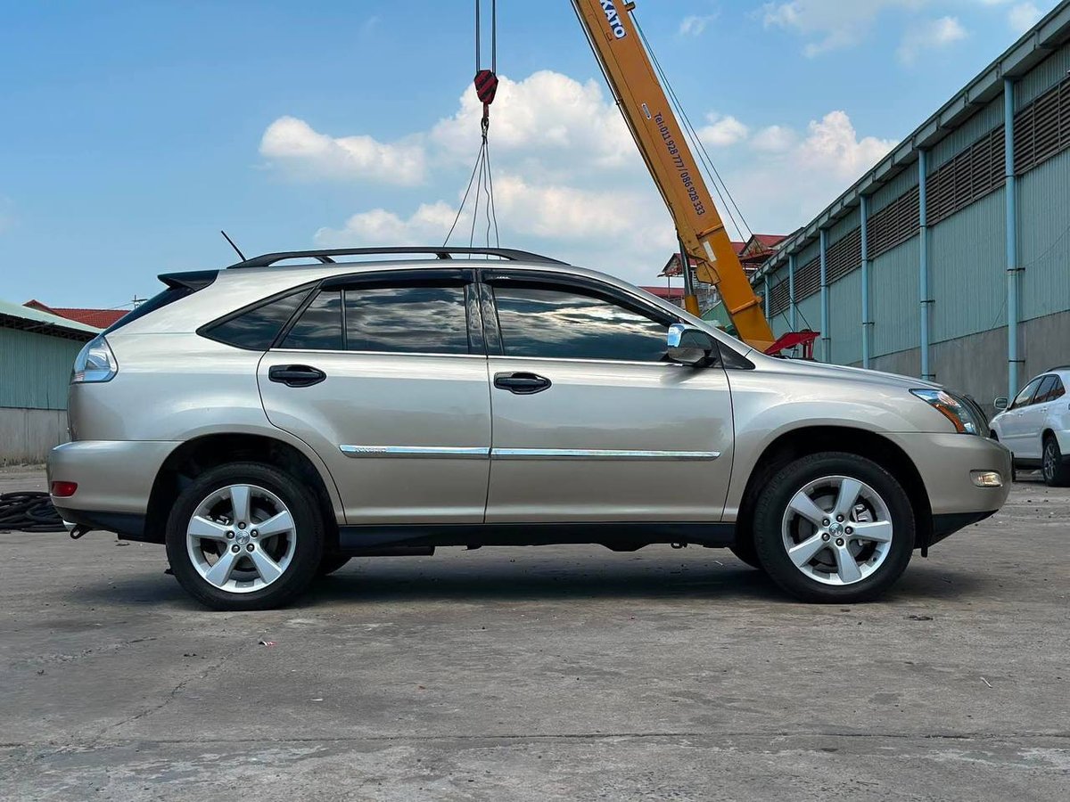 雷克萨斯RX330 2004款转让 首付$4000可分期
