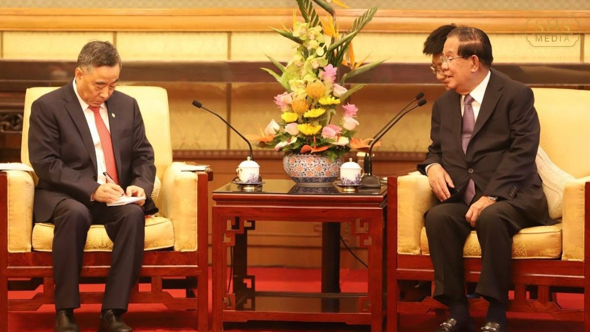 洪森会见中国交建董事长宋海良 探讨基建合作