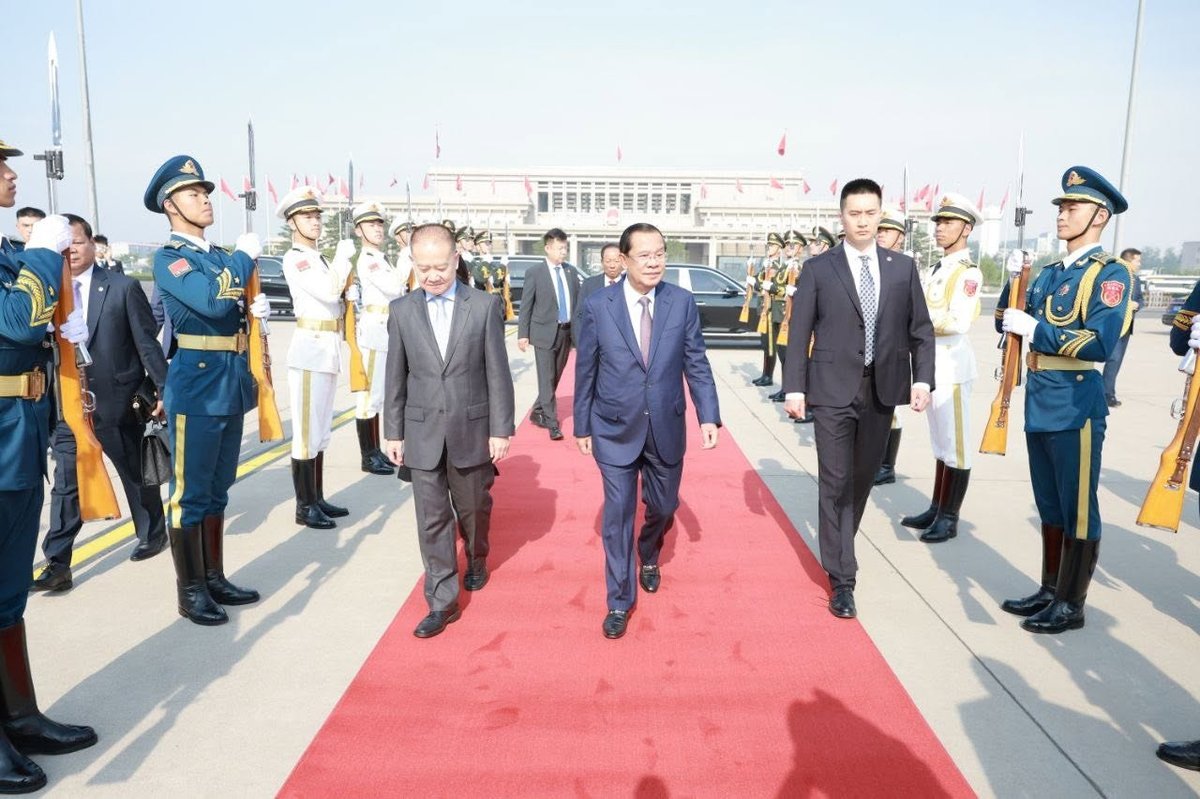 洪森结束对华正式友好访问 今日乘机启程返回金边