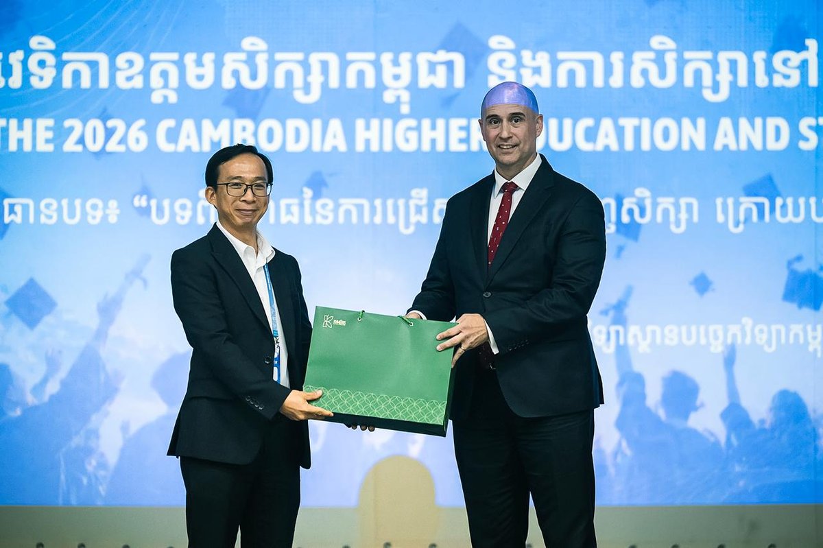 CamEd商学院院长举办升学论坛 分享本地与国际教育差异