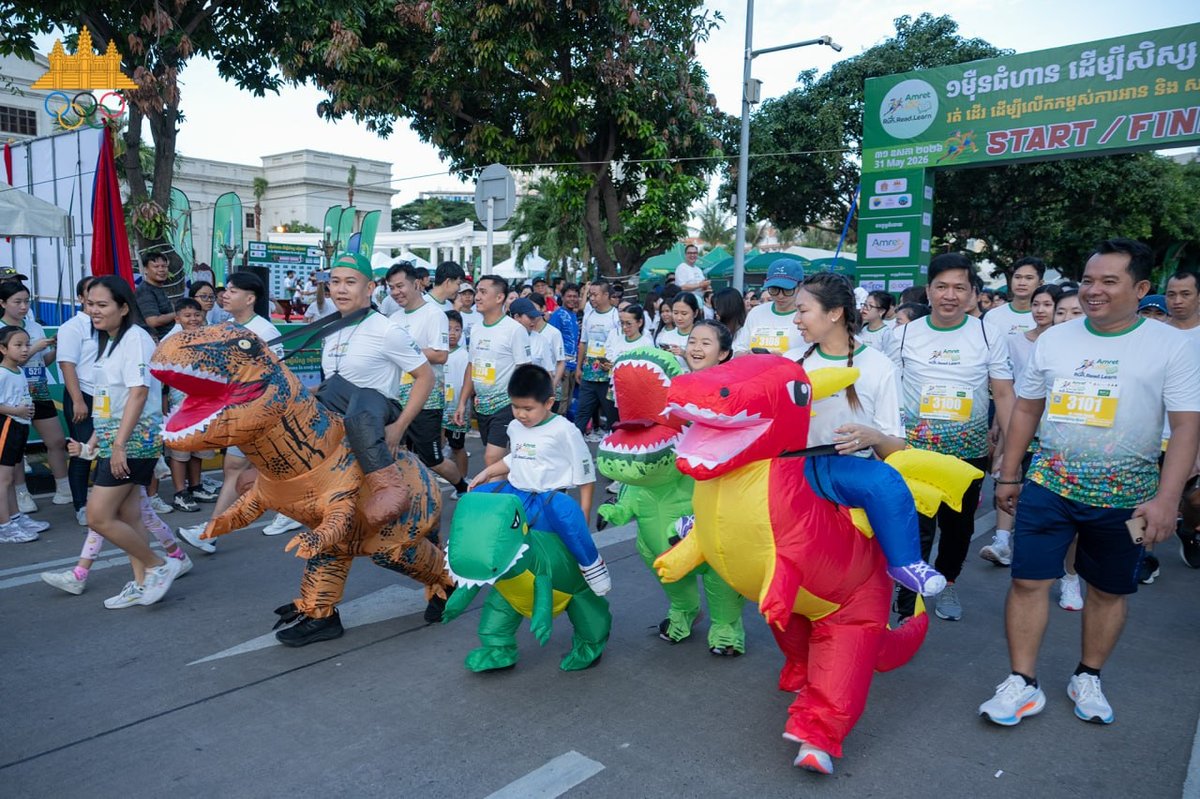 首届“万步助万生”慈善跑活动圆满落幕,因其显著的社会影响力,