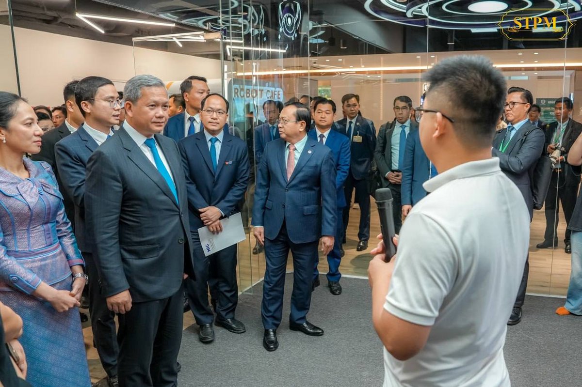 洪玛奈访问越南国家创新中心 推动科技合作