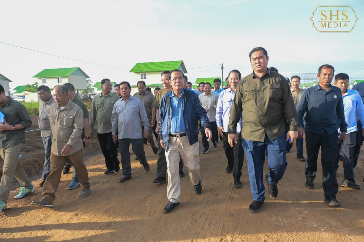 洪森强调和平解决土地纠纷 确保土地确权长期有效