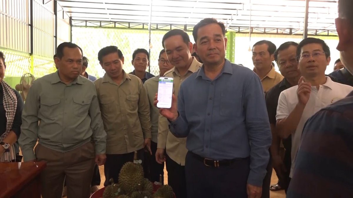 磅湛省斯登德朗县榴莲社区获集体商标认证 启用溯源二维码