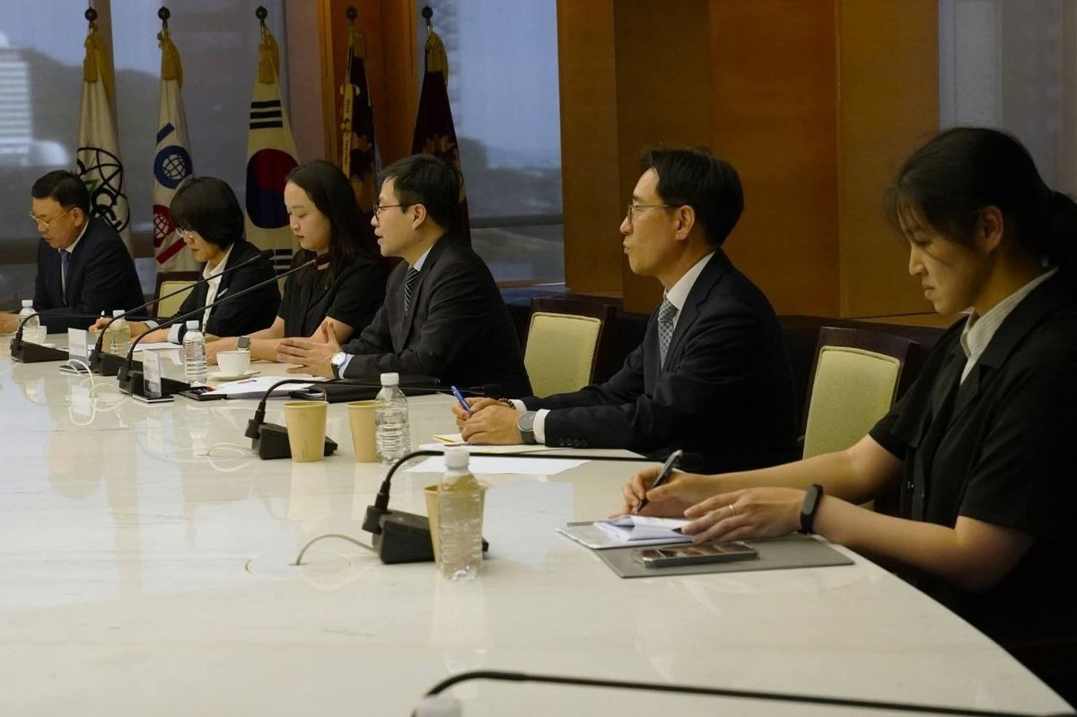 韩国重申加强双边贸易 鼓励韩企扩大在柬投资