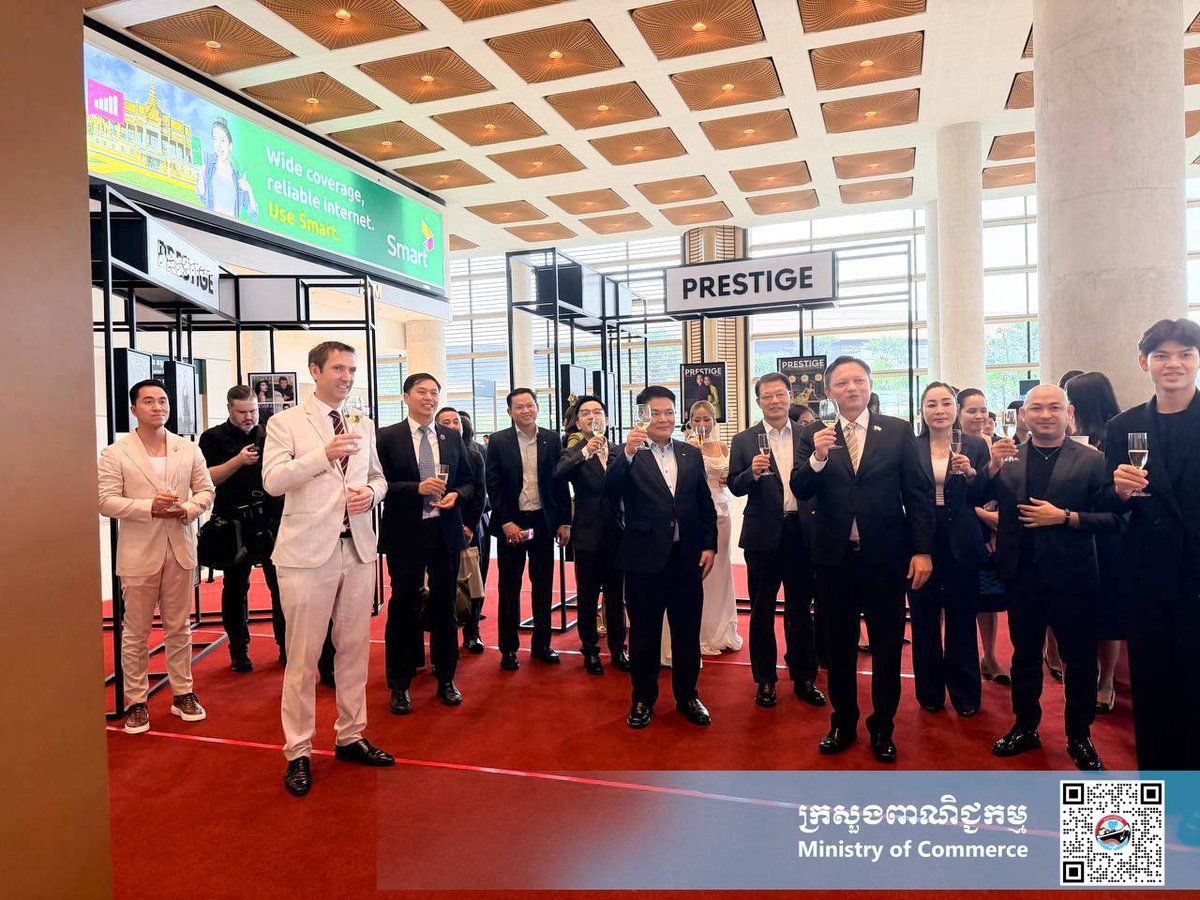Prestige Cambodia杂志展示活动在德崇国际机场