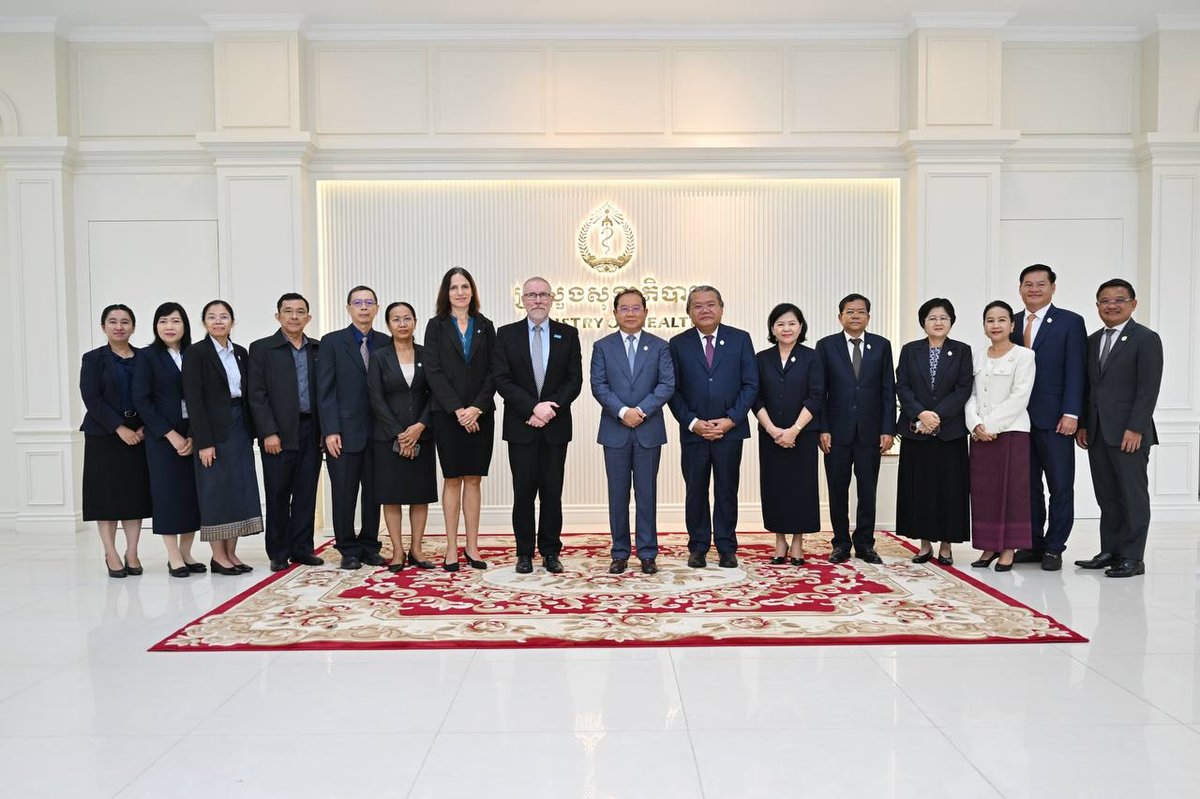 卫生部高度评价联合国儿童基金会驻柬代表任内贡献