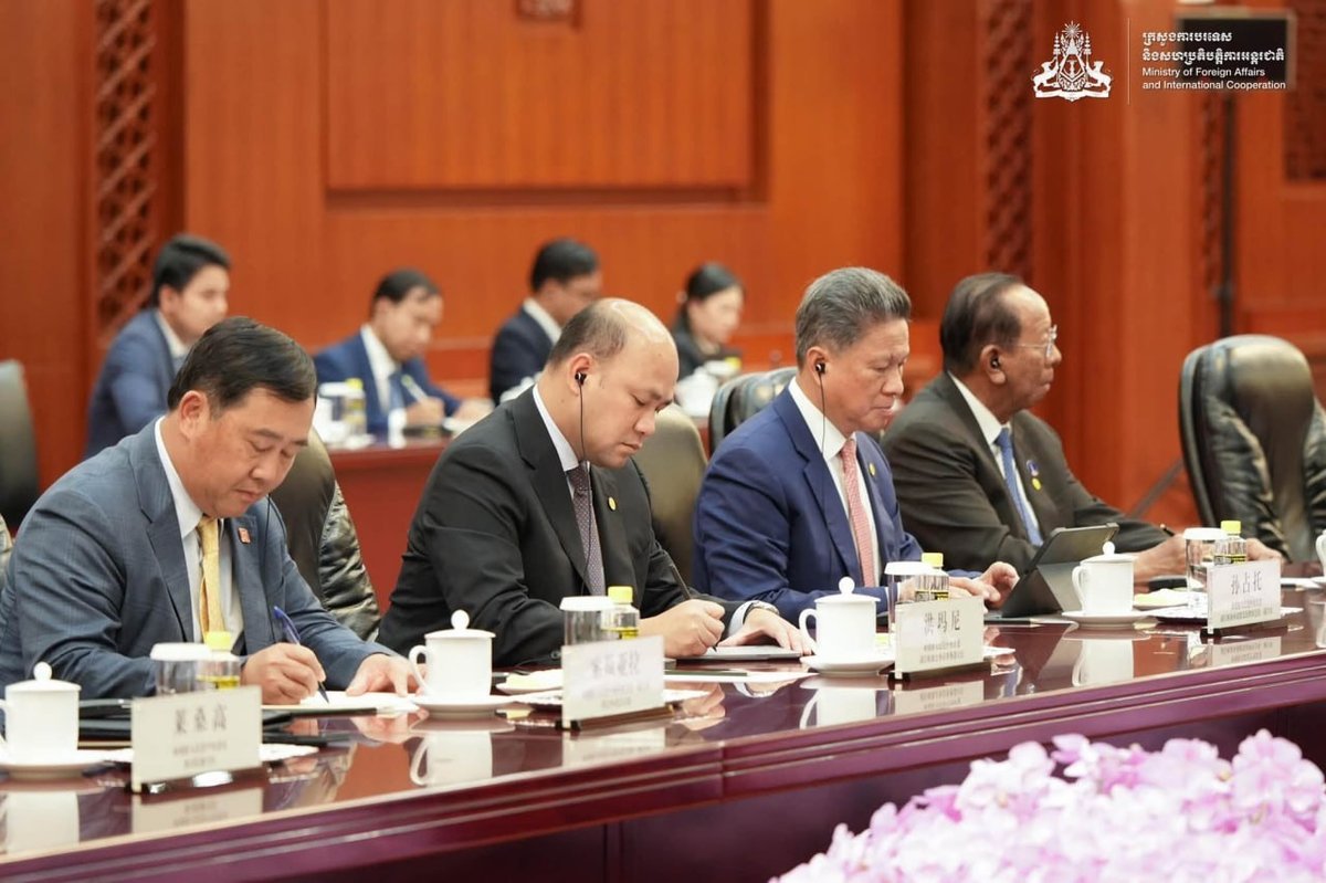 洪森赴京会见赵乐际 开启为期3天正式友好访问