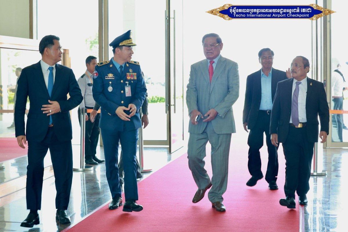 洪森结束访华行程回国 德崇国际机场安保严密