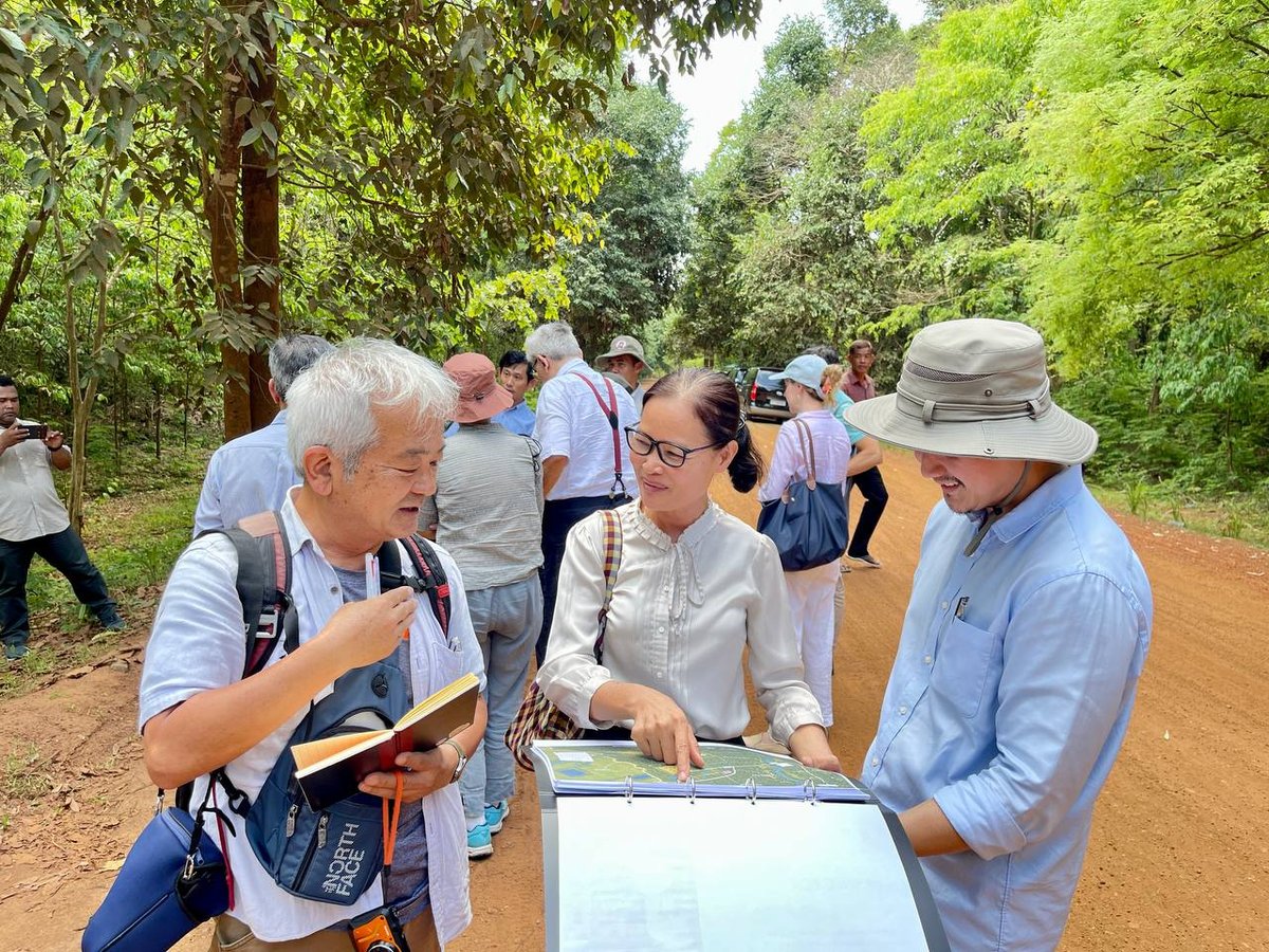 ICC吴哥三波坡雷古委员会考察遗址 筹备第42次技术会议