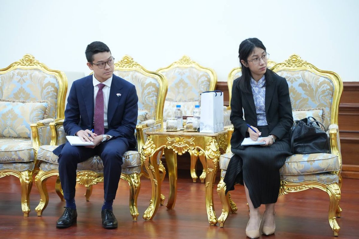 国土规划和建设部与新加坡大使会晤 重点推进技术培训合作