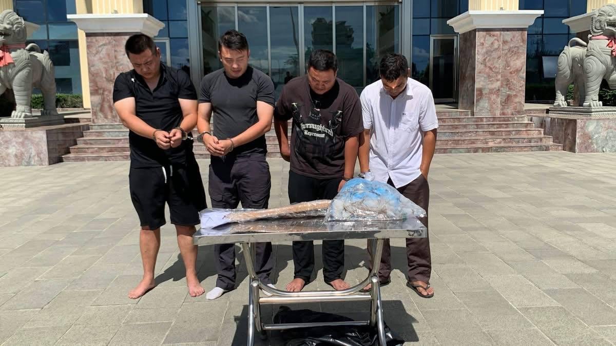 金边水泥封尸案4名嫌犯被公开示众 涉嫌杀害2人