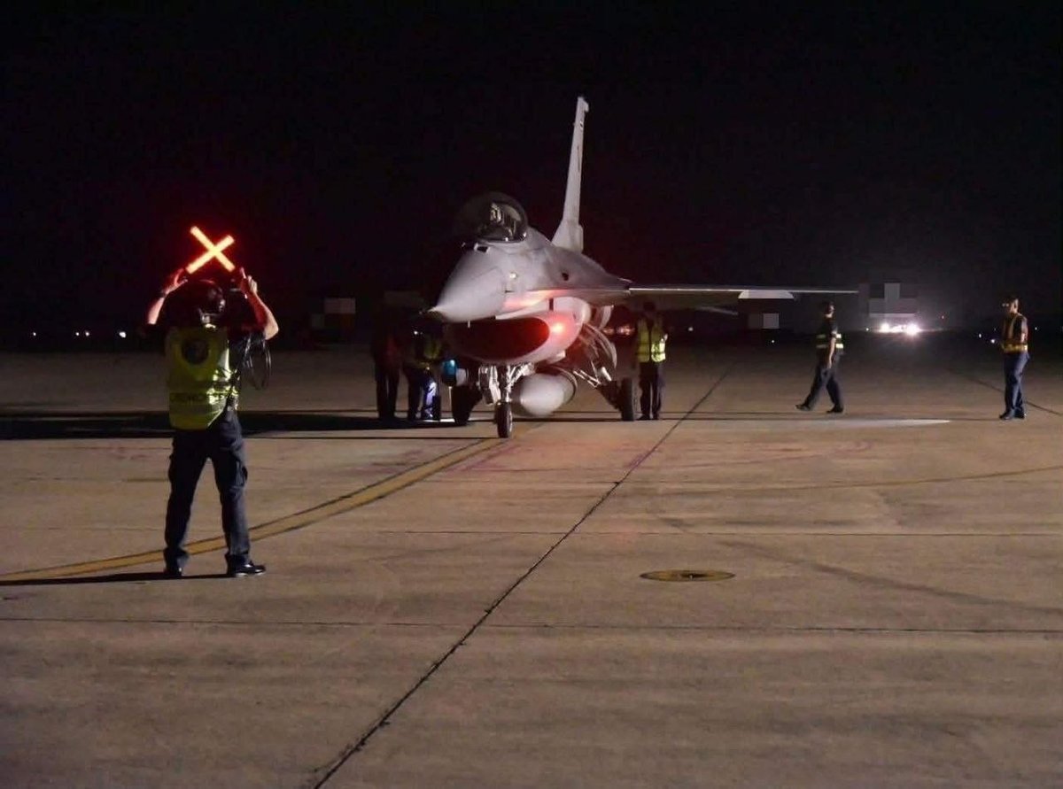 泰国空军F-16战机进入24小时战备 边境局势趋紧