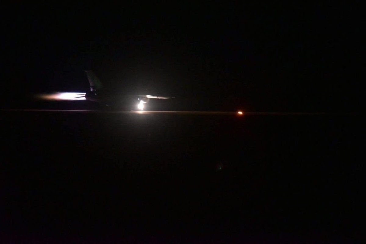 泰国空军F-16战机进入24小时战备 边境局势趋紧